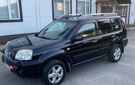 Nissan X-Trail, 2004 год, 900 000 рублей, 2 фотография
