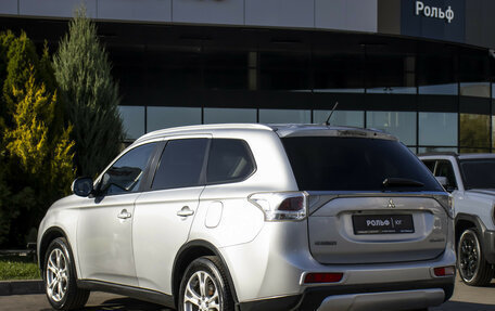 Mitsubishi Outlander III рестайлинг 3, 2014 год, 1 455 000 рублей, 7 фотография