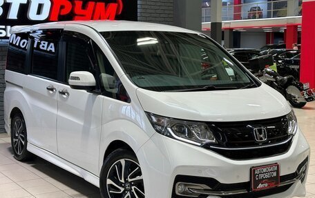 Honda Stepwgn IV, 2015 год, 2 067 000 рублей, 4 фотография