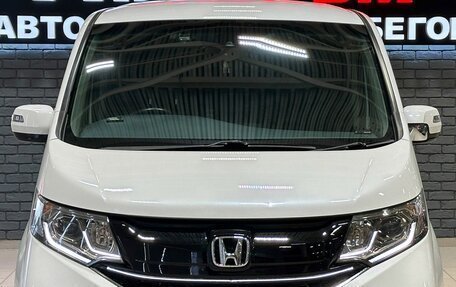 Honda Stepwgn IV, 2015 год, 2 067 000 рублей, 3 фотография