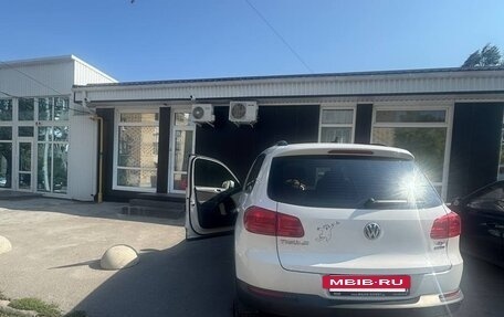 Volkswagen Tiguan I, 2013 год, 1 300 000 рублей, 4 фотография
