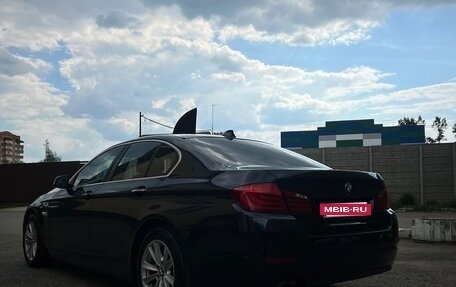 BMW 5 серия, 2012 год, 1 300 000 рублей, 3 фотография
