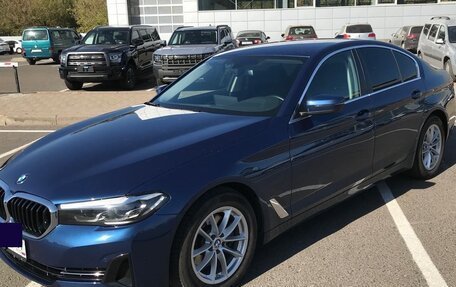 BMW 5 серия, 2021 год, 5 000 000 рублей, 3 фотография