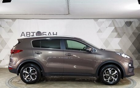 KIA Sportage IV рестайлинг, 2021 год, 2 399 000 рублей, 6 фотография
