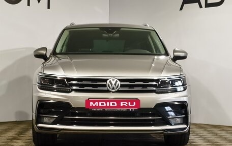 Volkswagen Tiguan II, 2019 год, 2 749 000 рублей, 3 фотография