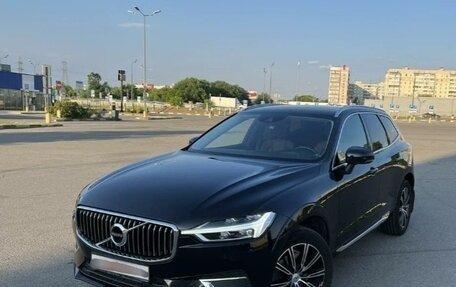 Volvo XC60 II, 2019 год, 3 990 000 рублей, 4 фотография