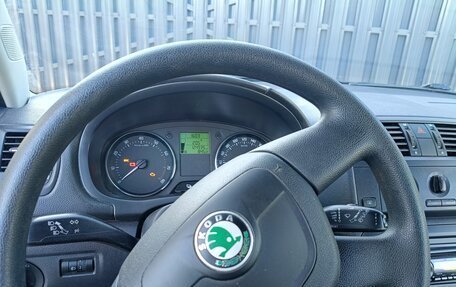 Skoda Fabia II, 2011 год, 710 000 рублей, 6 фотография