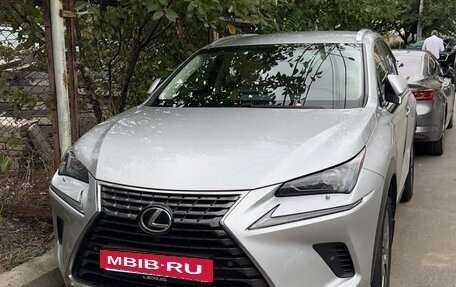 Lexus NX I, 2018 год, 3 199 000 рублей, 2 фотография