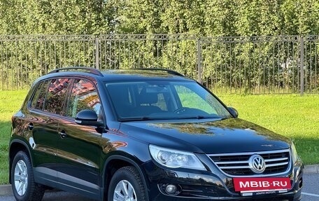 Volkswagen Tiguan I, 2010 год, 970 000 рублей, 3 фотография