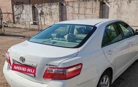 Toyota Camry, 2011 год, 1 250 000 рублей, 4 фотография