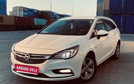 Opel Astra K, 2016 год, 1 180 000 рублей, 2 фотография