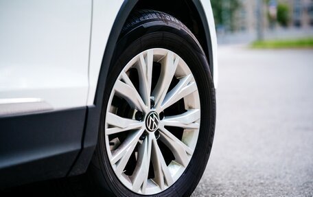 Volkswagen Tiguan II, 2021 год, 2 950 000 рублей, 5 фотография