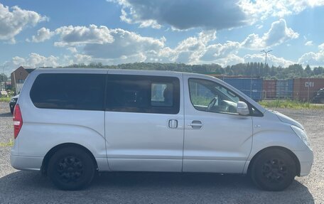 Hyundai Grand Starex Grand Starex I рестайлинг 2, 2008 год, 820 000 рублей, 4 фотография