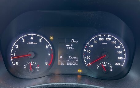 Hyundai Solaris II рестайлинг, 2018 год, 850 000 рублей, 2 фотография