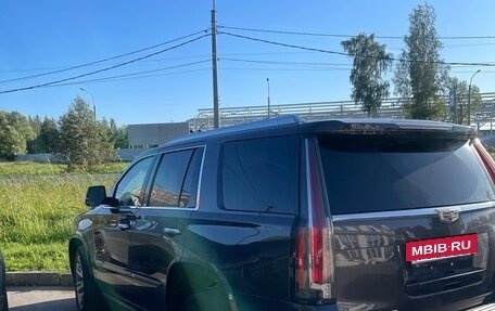 Cadillac Escalade IV, 2016 год, 3 400 000 рублей, 2 фотография