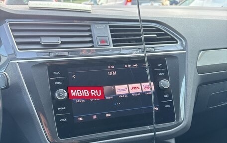 Volkswagen Tiguan II, 2019 год, 2 200 000 рублей, 11 фотография