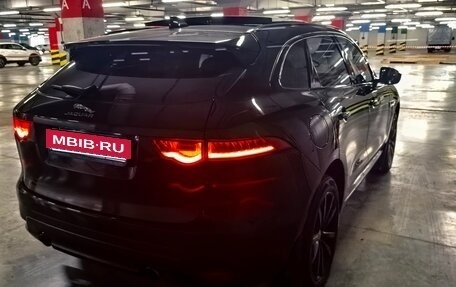 Jaguar F-Pace, 2017 год, 3 985 500 рублей, 8 фотография