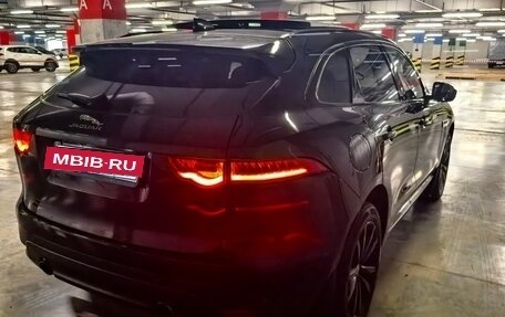 Jaguar F-Pace, 2017 год, 3 985 500 рублей, 25 фотография