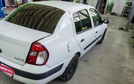 Renault Symbol I, 2005 год, 180 000 рублей, 3 фотография
