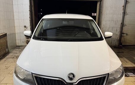 Skoda Rapid I, 2014 год, 900 000 рублей, 1 фотография