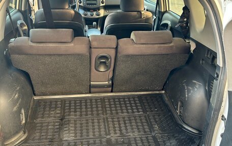 Toyota RAV4, 2011 год, 1 350 000 рублей, 9 фотография