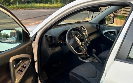 Toyota RAV4, 2011 год, 1 350 000 рублей, 8 фотография