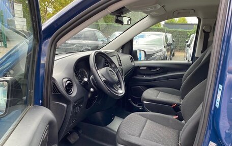 Mercedes-Benz Vito, 2021 год, 4 700 000 рублей, 15 фотография