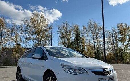 Opel Astra J, 2012 год, 830 000 рублей, 9 фотография
