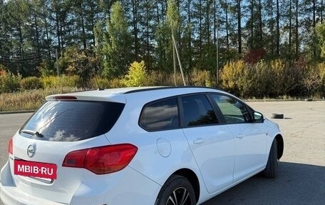 Opel Astra J, 2012 год, 830 000 рублей, 5 фотография