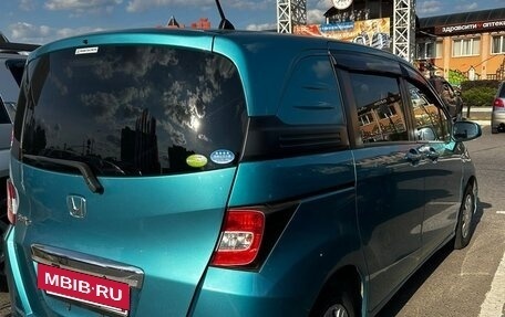 Honda Freed I, 2010 год, 920 000 рублей, 3 фотография