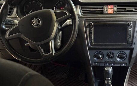Skoda Rapid I, 2014 год, 900 000 рублей, 8 фотография