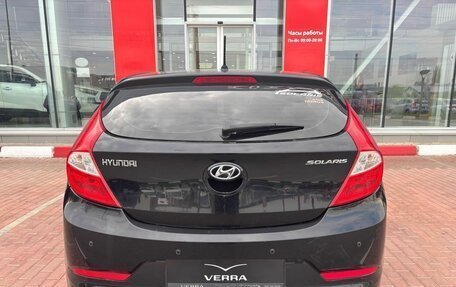 Hyundai Solaris II рестайлинг, 2015 год, 690 000 рублей, 6 фотография