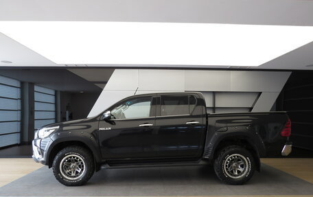 Toyota Hilux VIII, 2019 год, 3 700 000 рублей, 21 фотография