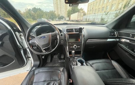 Ford Explorer VI, 2016 год, 2 700 000 рублей, 10 фотография