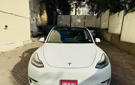 Tesla Model Y I, 2021 год, 5 000 000 рублей, 1 фотография