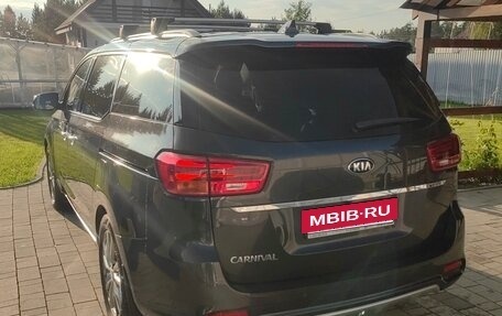 KIA Carnival III, 2018 год, 2 890 000 рублей, 7 фотография