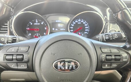 KIA Carnival III, 2018 год, 2 890 000 рублей, 16 фотография