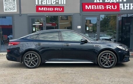 KIA Optima IV, 2018 год, 2 080 000 рублей, 3 фотография