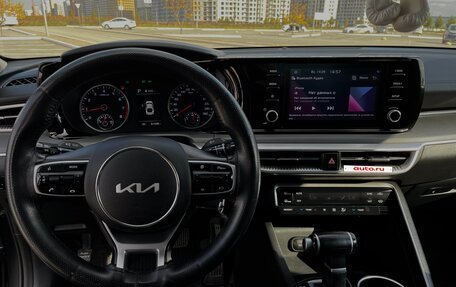 KIA K5, 2022 год, 2 480 000 рублей, 13 фотография