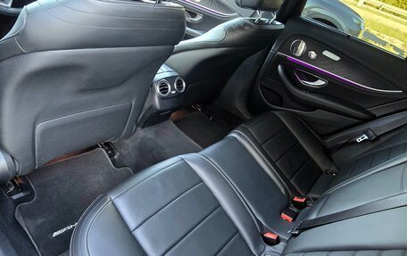 Mercedes-Benz E-Класс, 2016 год, 5 000 000 рублей, 7 фотография