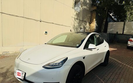 Tesla Model Y I, 2021 год, 5 000 000 рублей, 4 фотография