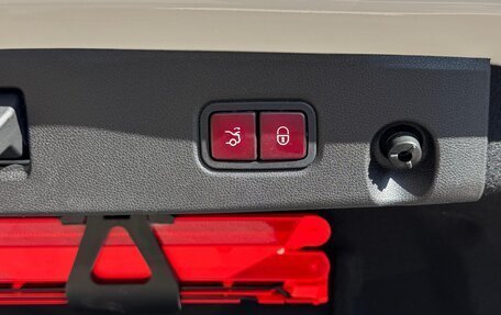 Mercedes-Benz CLS, 2012 год, 2 900 000 рублей, 16 фотография
