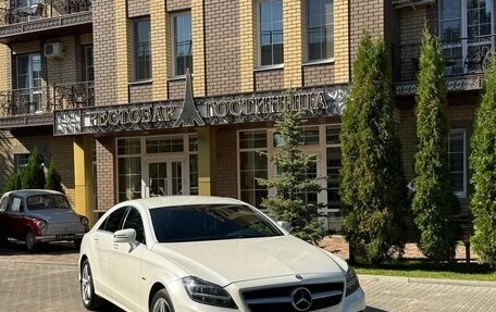 Mercedes-Benz CLS, 2012 год, 2 900 000 рублей, 2 фотография