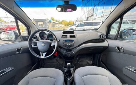 Chevrolet Spark III, 2011 год, 444 000 рублей, 10 фотография