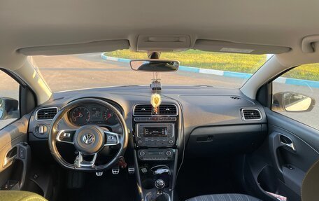 Volkswagen Polo VI (EU Market), 2018 год, 1 490 000 рублей, 9 фотография