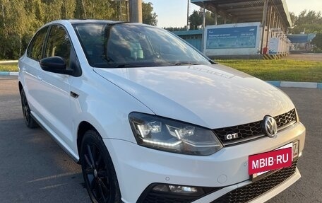 Volkswagen Polo VI (EU Market), 2018 год, 1 490 000 рублей, 23 фотография