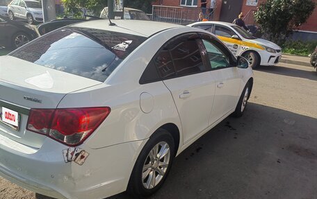 Chevrolet Cruze II, 2012 год, 800 000 рублей, 2 фотография