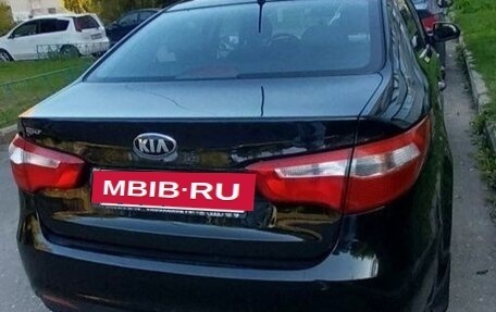 KIA Rio III рестайлинг, 2013 год, 940 000 рублей, 5 фотография