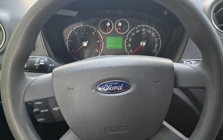 Ford Tourneo Connect II рестайлинг, 2013 год, 900 000 рублей, 5 фотография