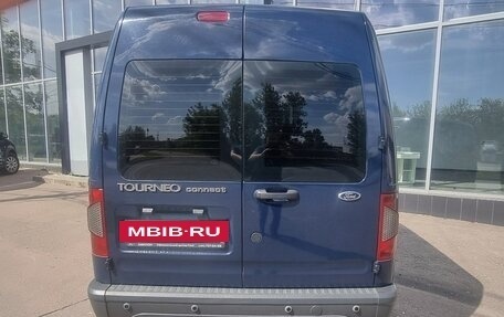 Ford Tourneo Connect II рестайлинг, 2013 год, 900 000 рублей, 3 фотография